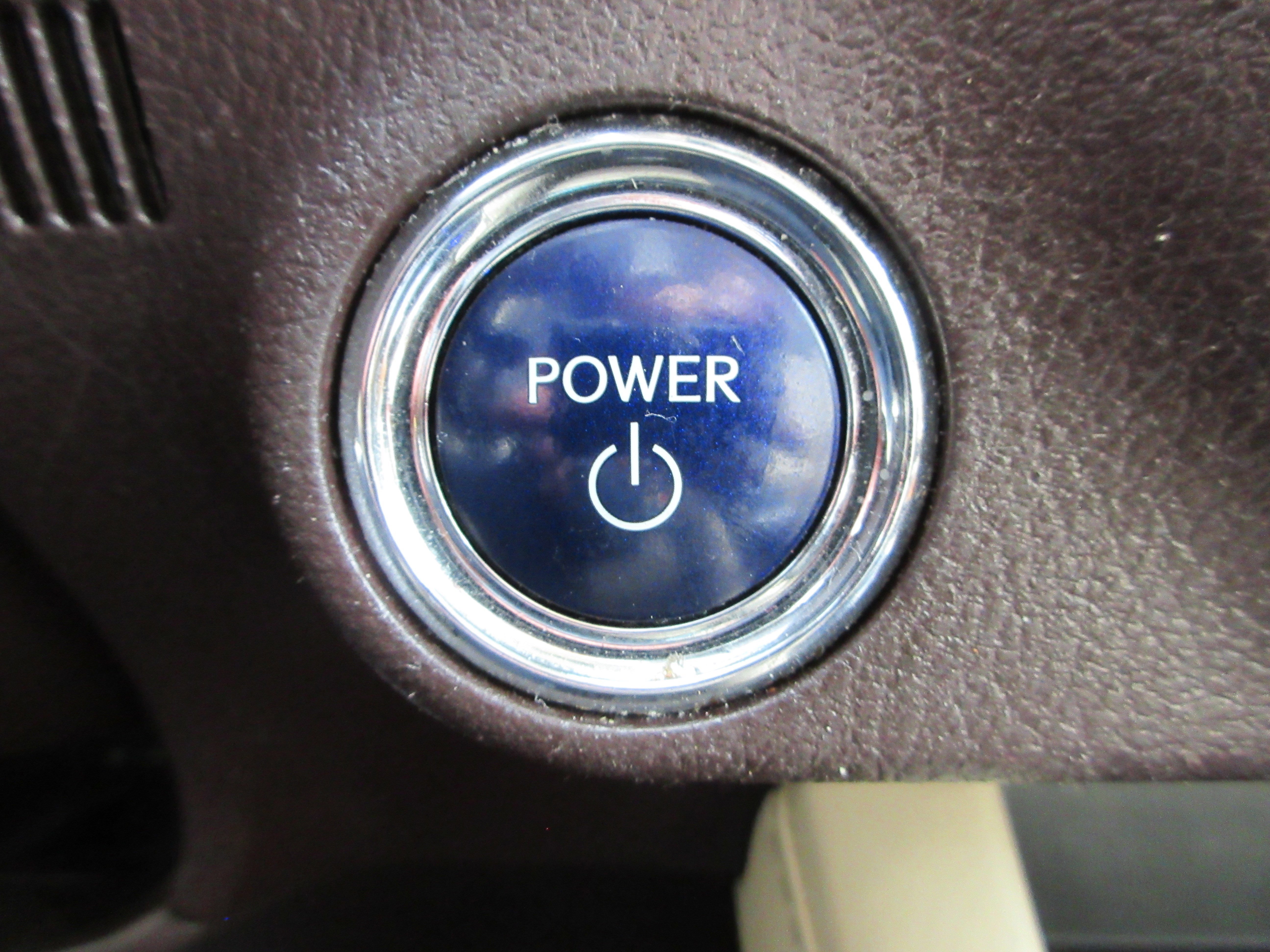 Used 2016 Nebula Gray Pearl Lexus 450h image 38