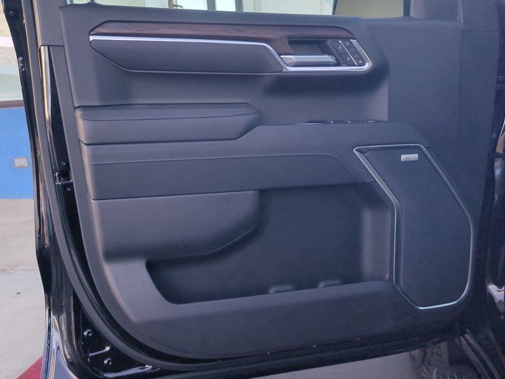 2026 GMC Sierra 1500 SLT - Photo 22