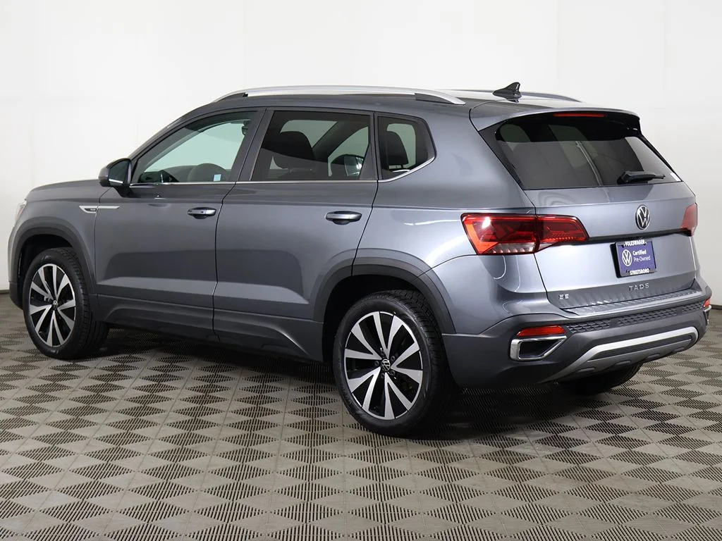 Certified Used 2023 Platinum Gray Metallic Volkswagen 1.5T SE image 8