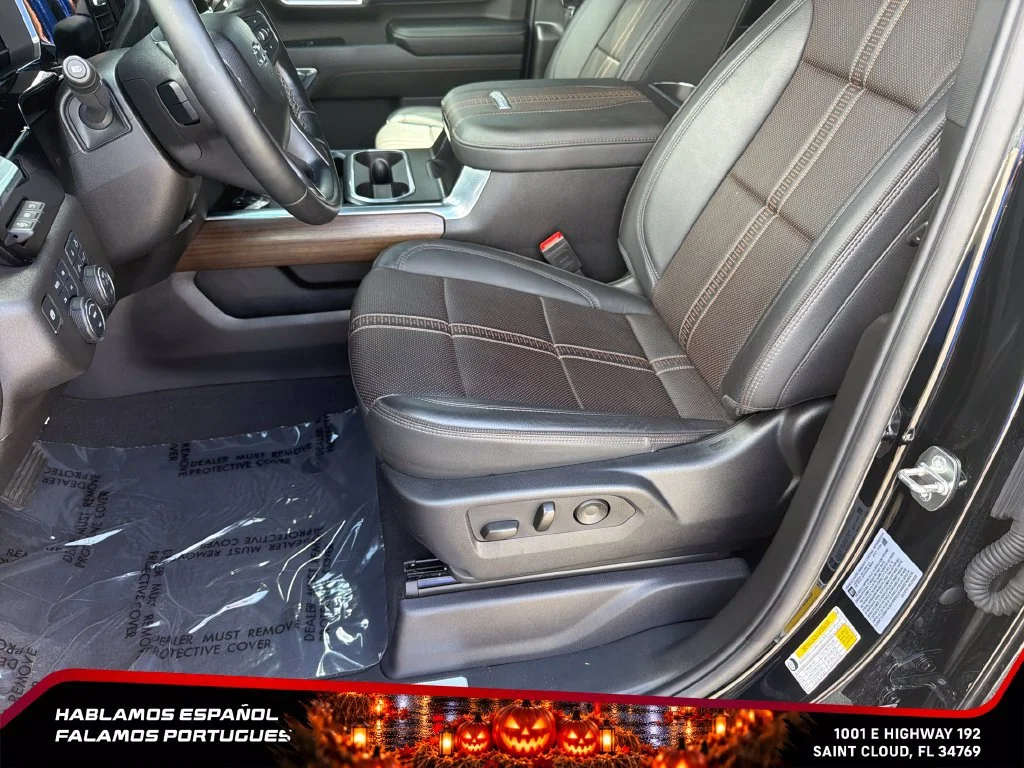 Used 2024 Black Chevrolet High Country image 15