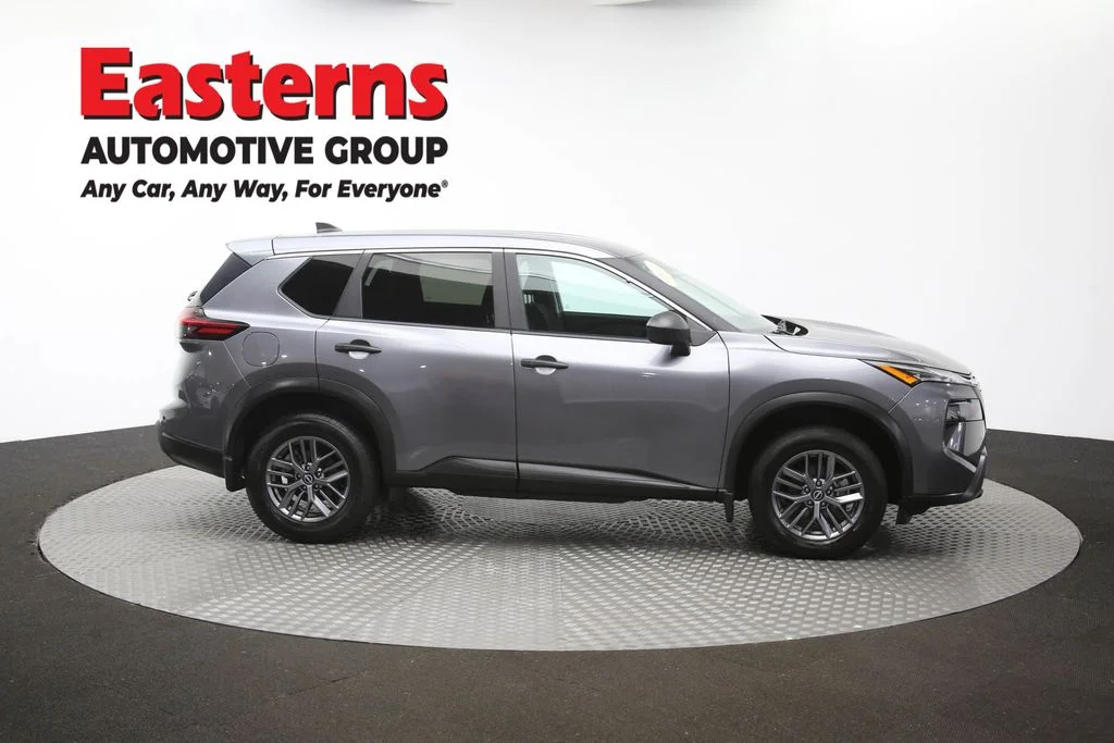 Used 2024 Gray Nissan S image 46