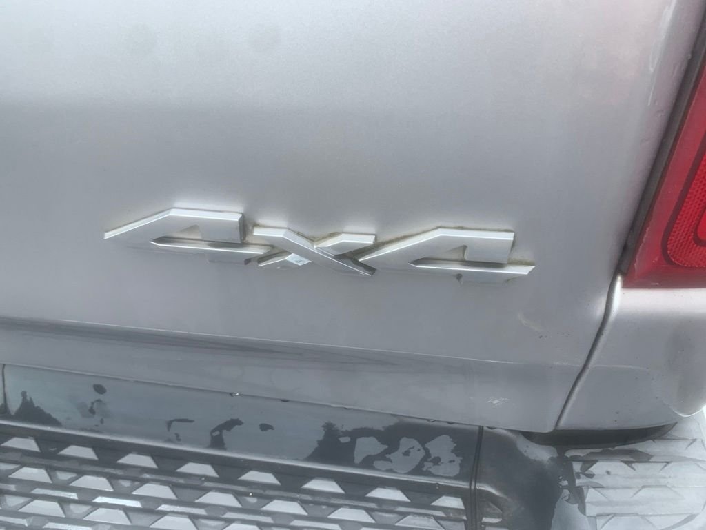 Used 2019 Silver Ram Laramie image 10