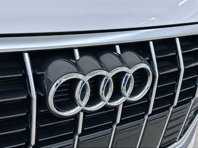 2025 Audi Q3 S Line Premium - Photo 39
