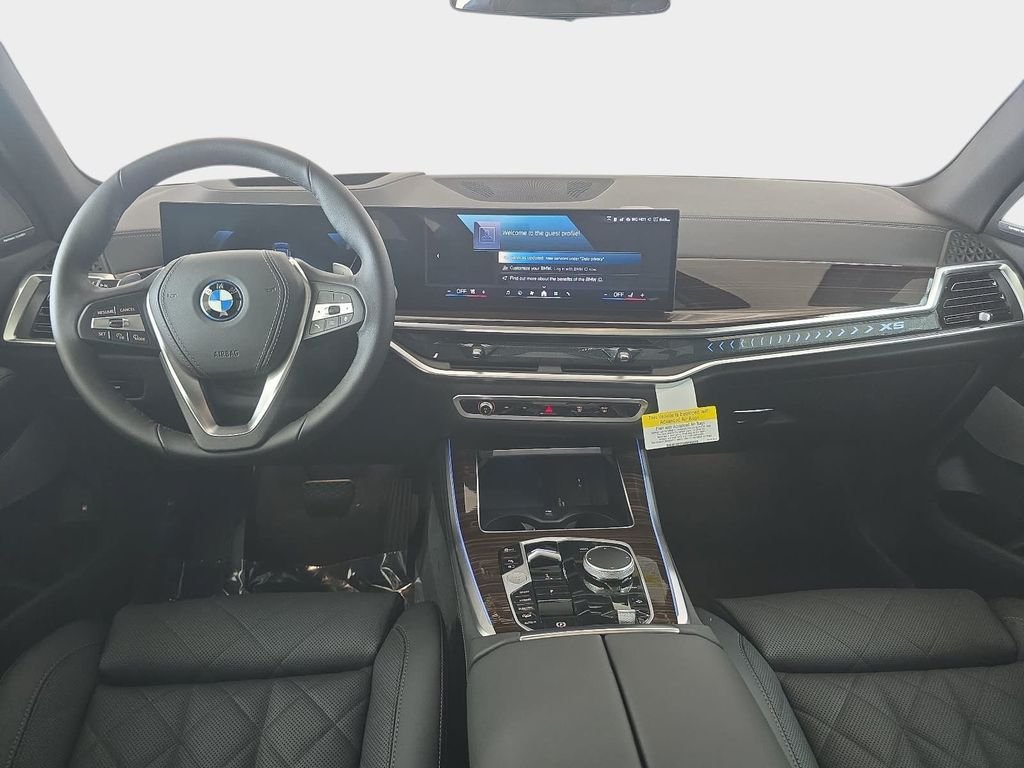 2026 BMW X5 50e - Photo 7