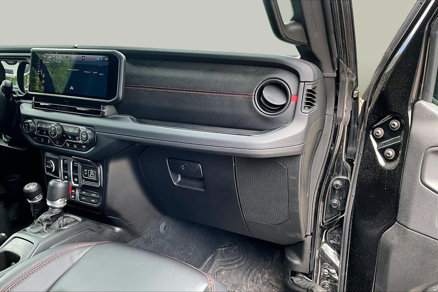 Used 2025 Black Clearcoat Jeep Rubicon X image 19