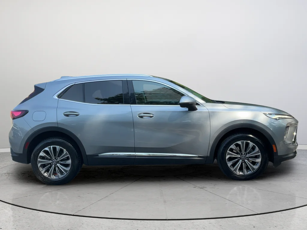 Used 2024 Gray Buick Preferred image 6