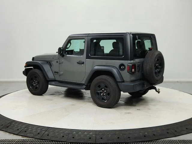 Used 2023 Gray Jeep Sport image 6