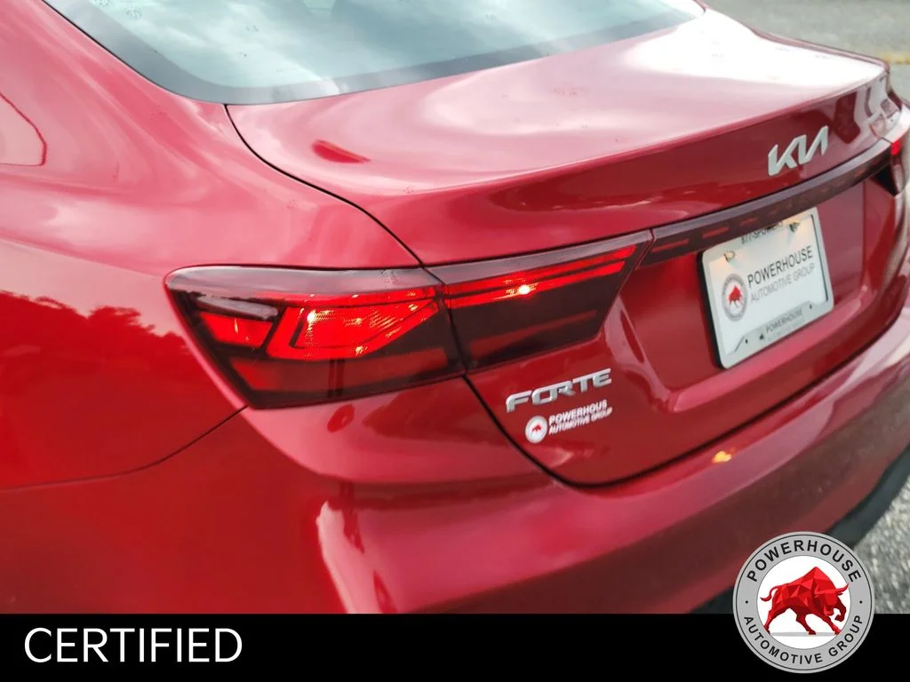 Used 2024 Red Kia LXS image 12