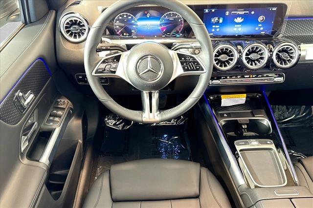 New 2026 Mountain Grey Metallic Mercedes-Benz GLB 250 image 50