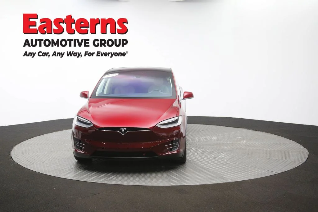 Used 2016 Red Tesla P90D image 50
