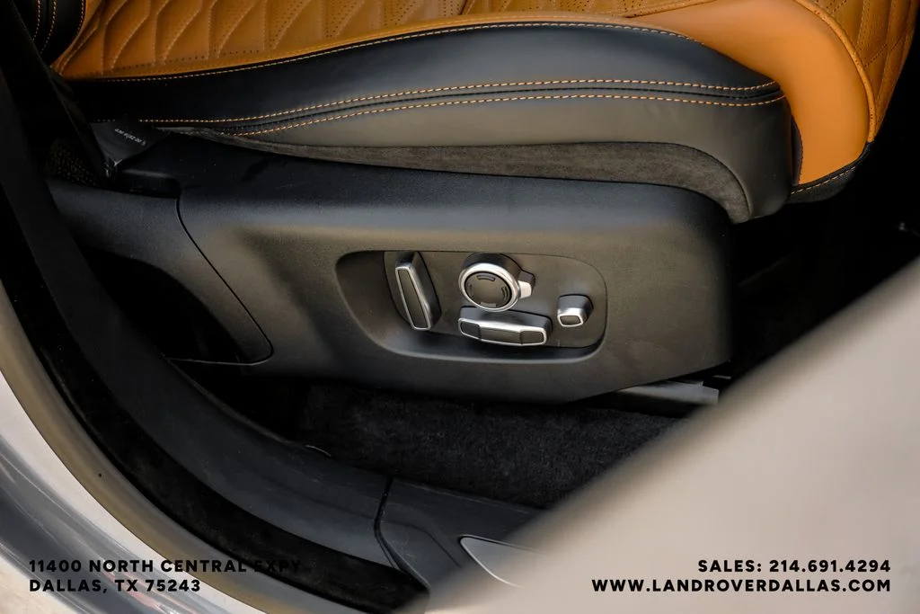 Used 2020 Byron Blue Metallic Land Rover SVAutobiography Dynamic Edition image 35