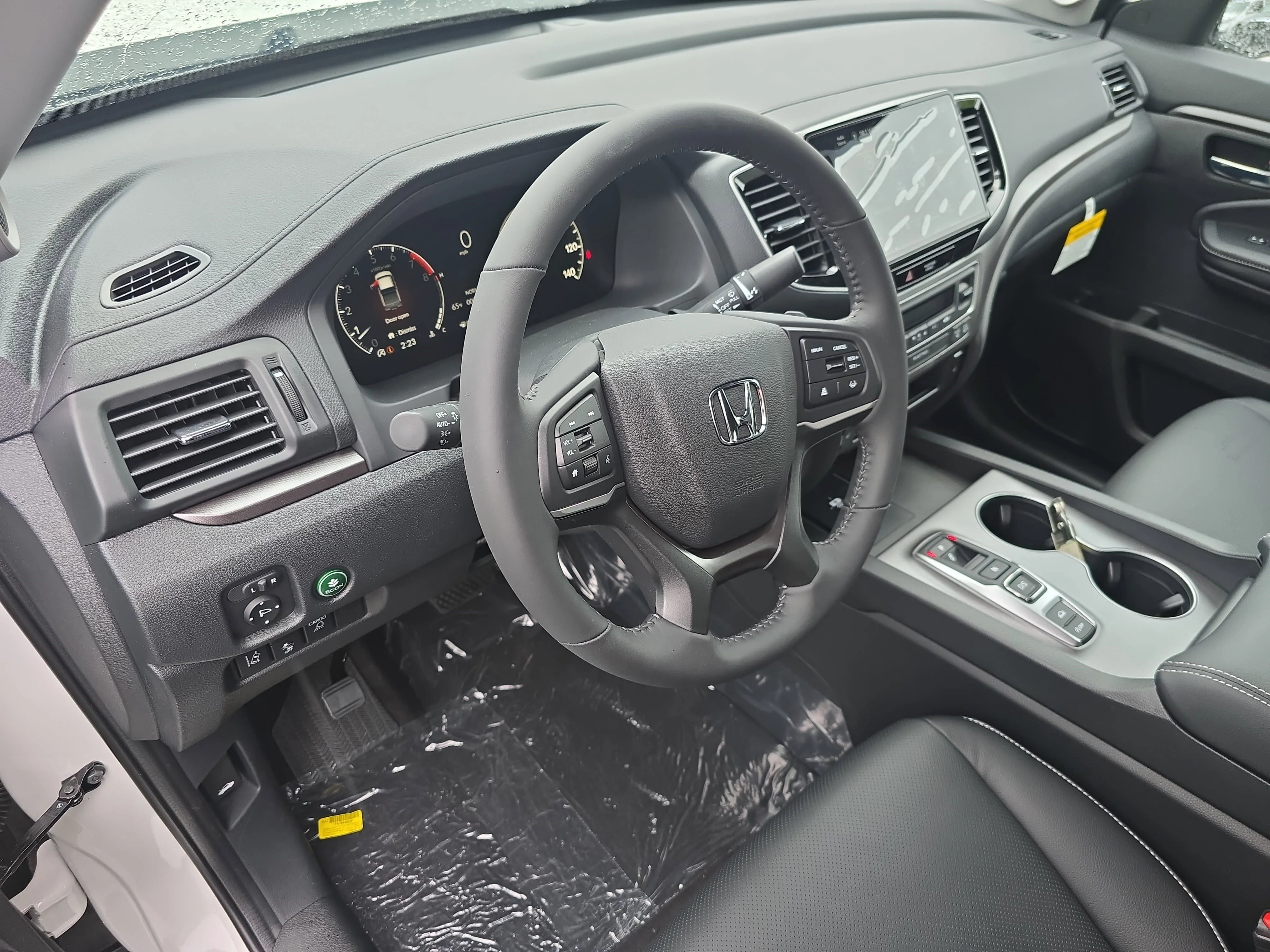 New 2026 Platinum White Pearl Honda RTL image 15