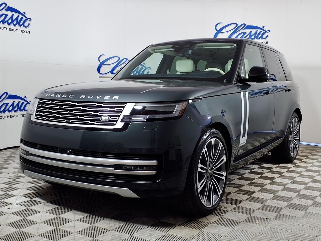 Used 2024 Green Land Rover Autobiography image 5