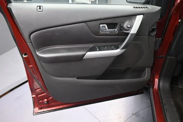 Used 2014 Orange Ford SEL image 20
