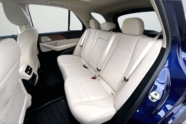 Used 2026 Blue Mercedes-Benz GLE 350 image 19