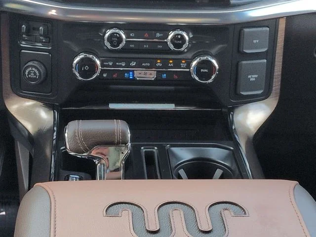New 2026 White Ford King Ranch image 19