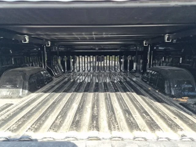 Certified Used 2025 Onyx Black GMC Elevation image 8
