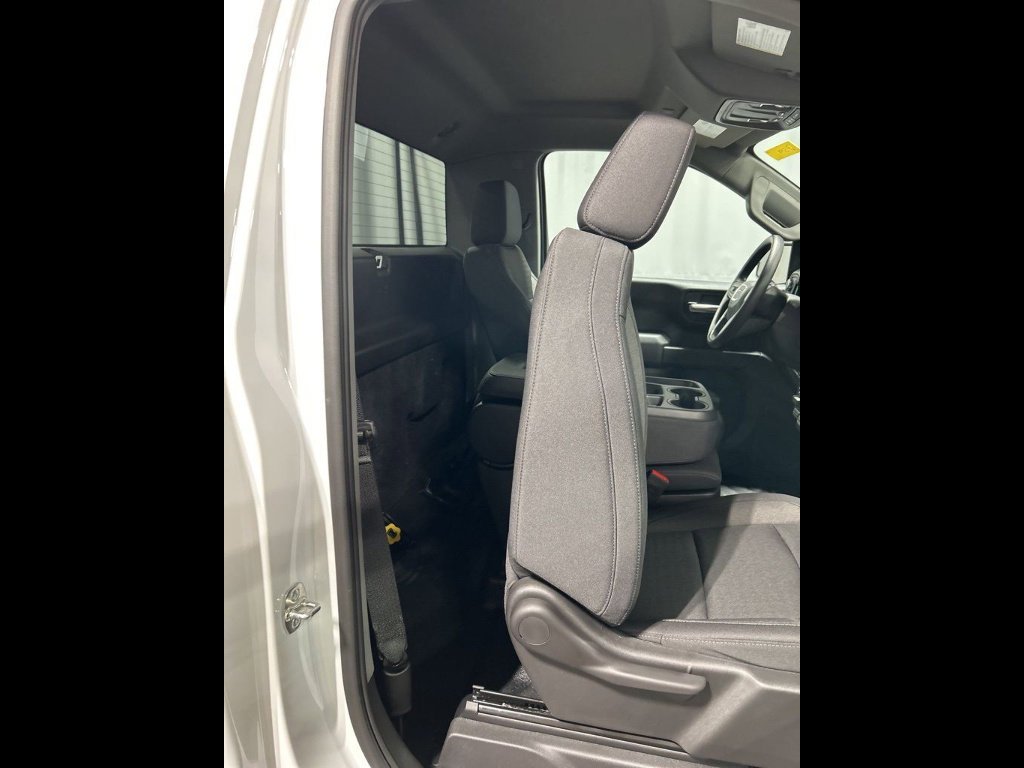 2025 GMC Sierra 1500 Pro - Photo 17