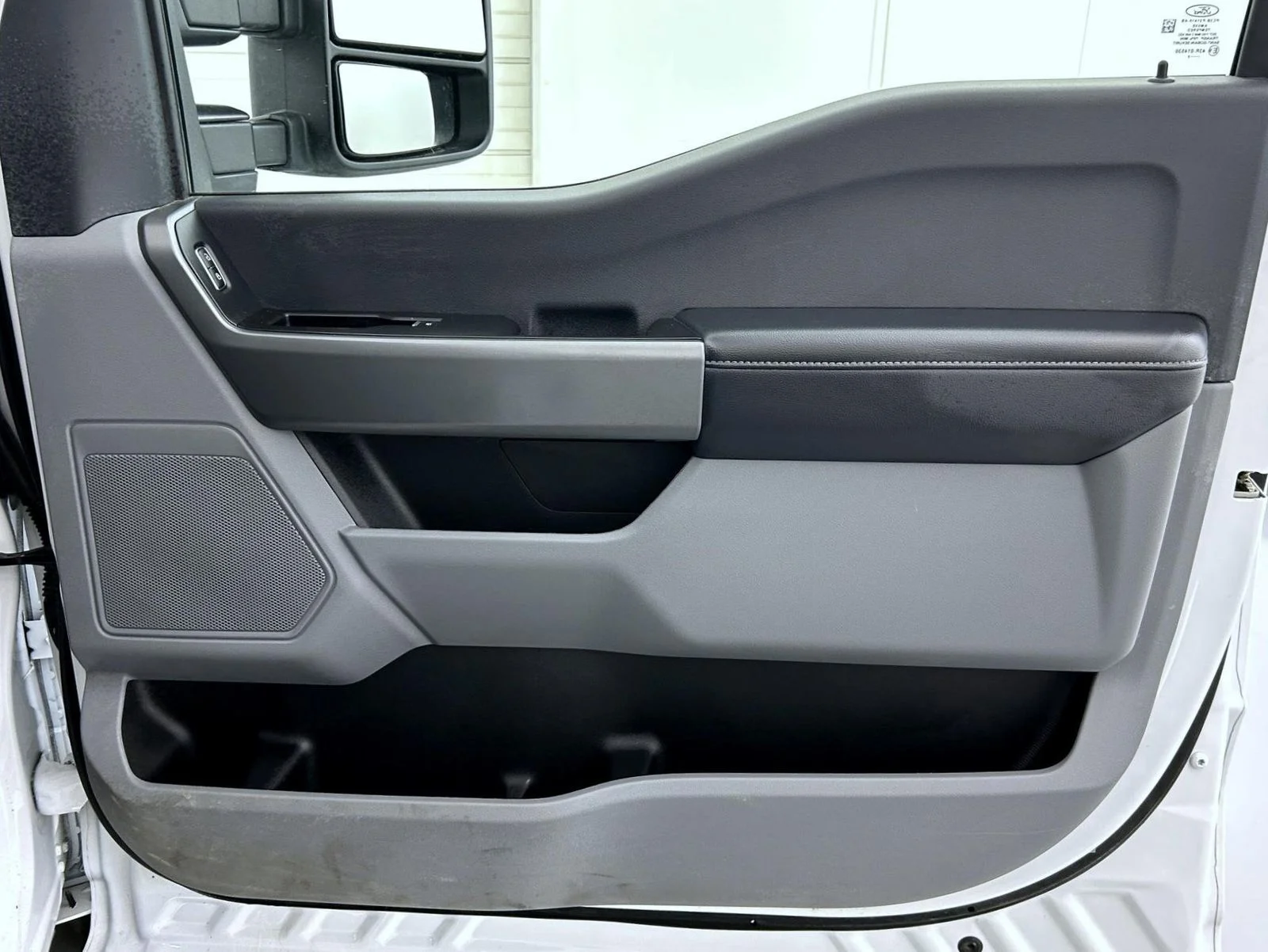 Used 2025 White Ford XLT image 16