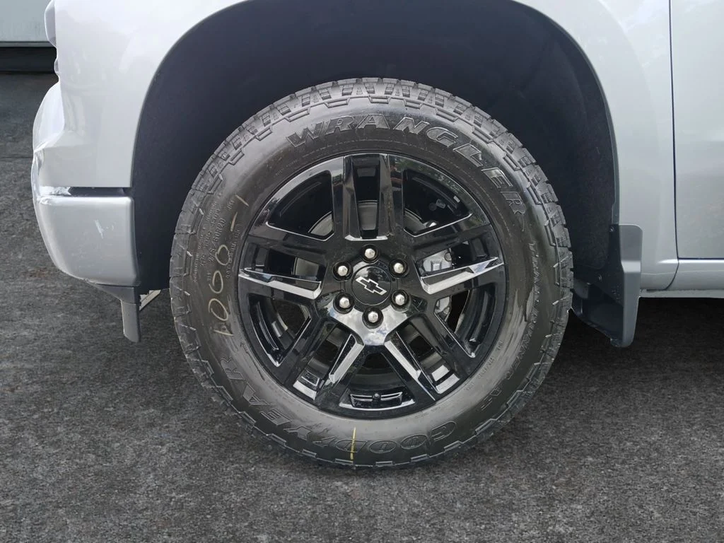 New 2026 Sterling Gray Metallic Chevrolet Custom image 9