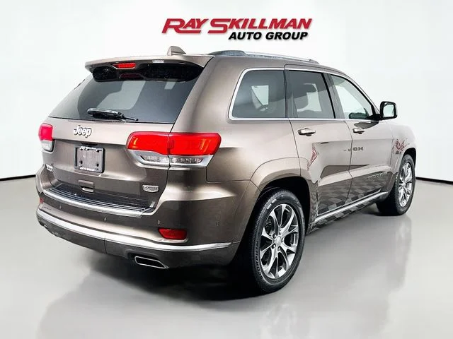 Used 2020 Brown Jeep Summit image 7