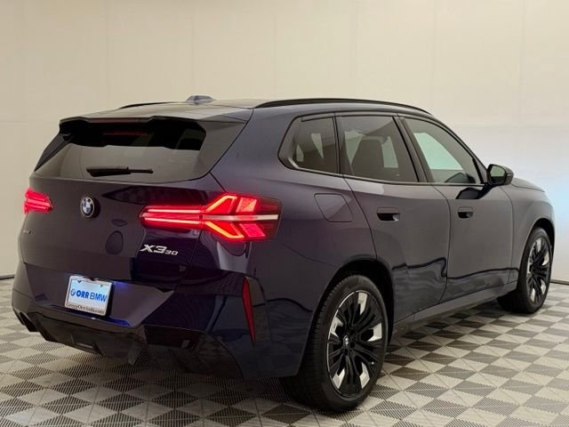 Used 2026 Tanzanite Blue II Met BMW 30 xDrive image 11