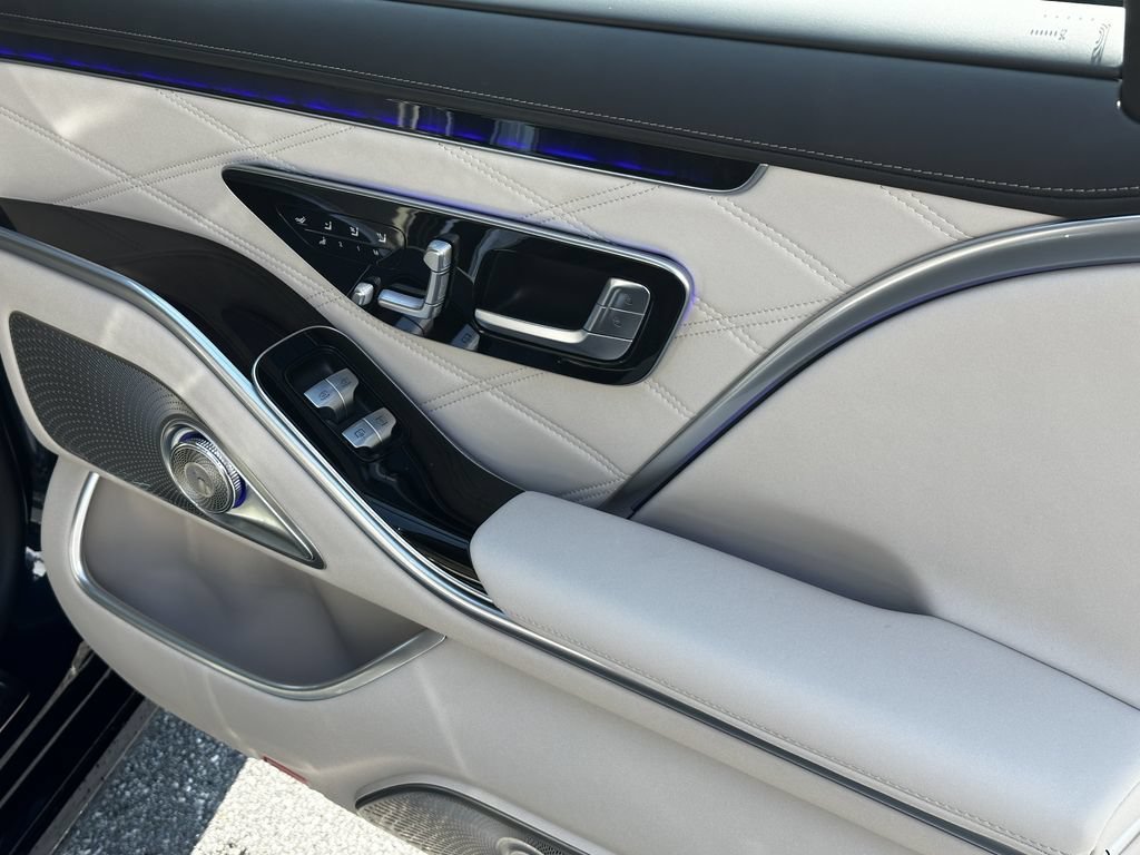 New 2026 Nautical Blue Metallic Mercedes-Benz Maybach S 680 image 65