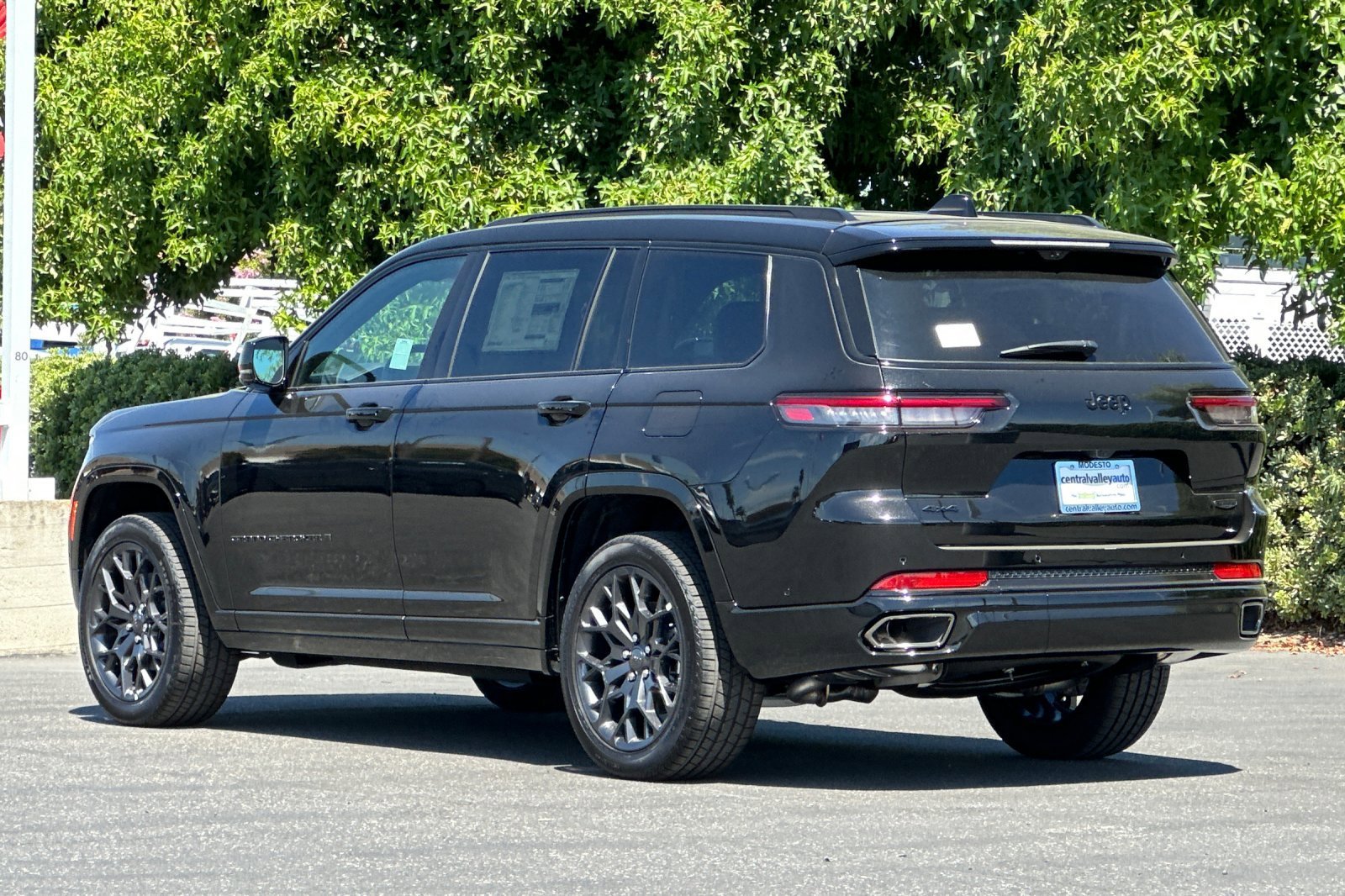 2025 Jeep Grand Cherokee L Summit Reserve - Photo 6