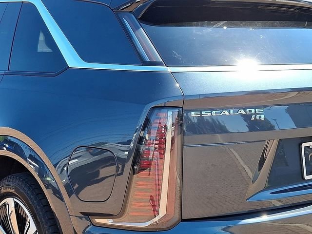 2025 Cadillac Escalade IQ Luxury 1 - Photo 10