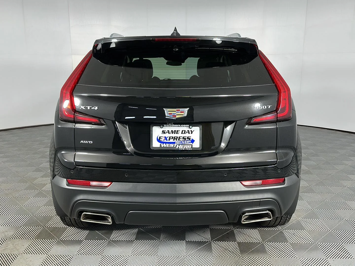 Used 2022 Stellar Black Metallic Cadillac AWD Luxury image 24