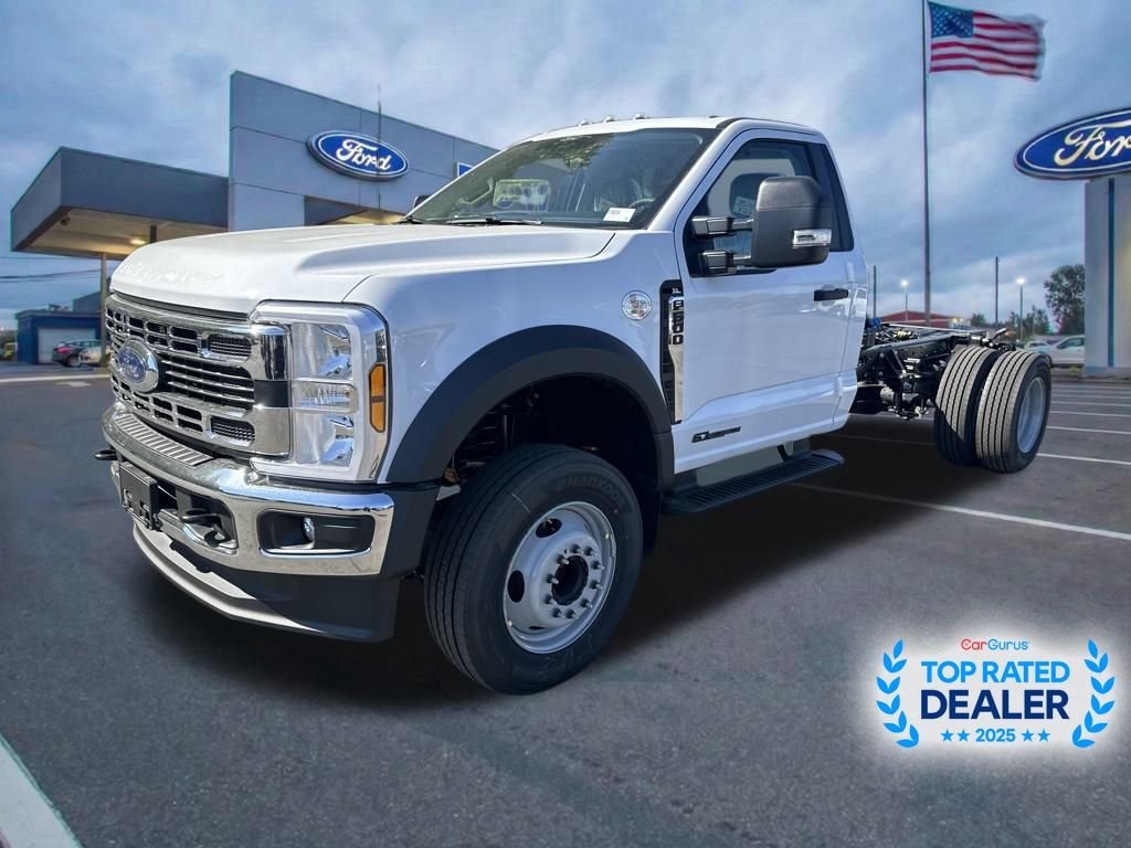 2025 Ford F-600 XL Regular Cab 169-In DRW's photo