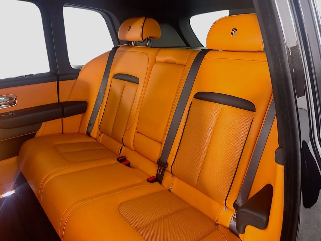 Used 2023 Black Diamond Rolls-Royce Base image 25