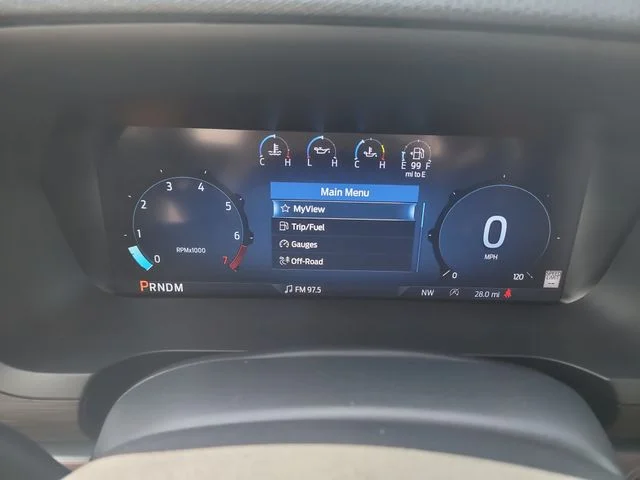 New 2026 Oxford White Ford XLT image 32