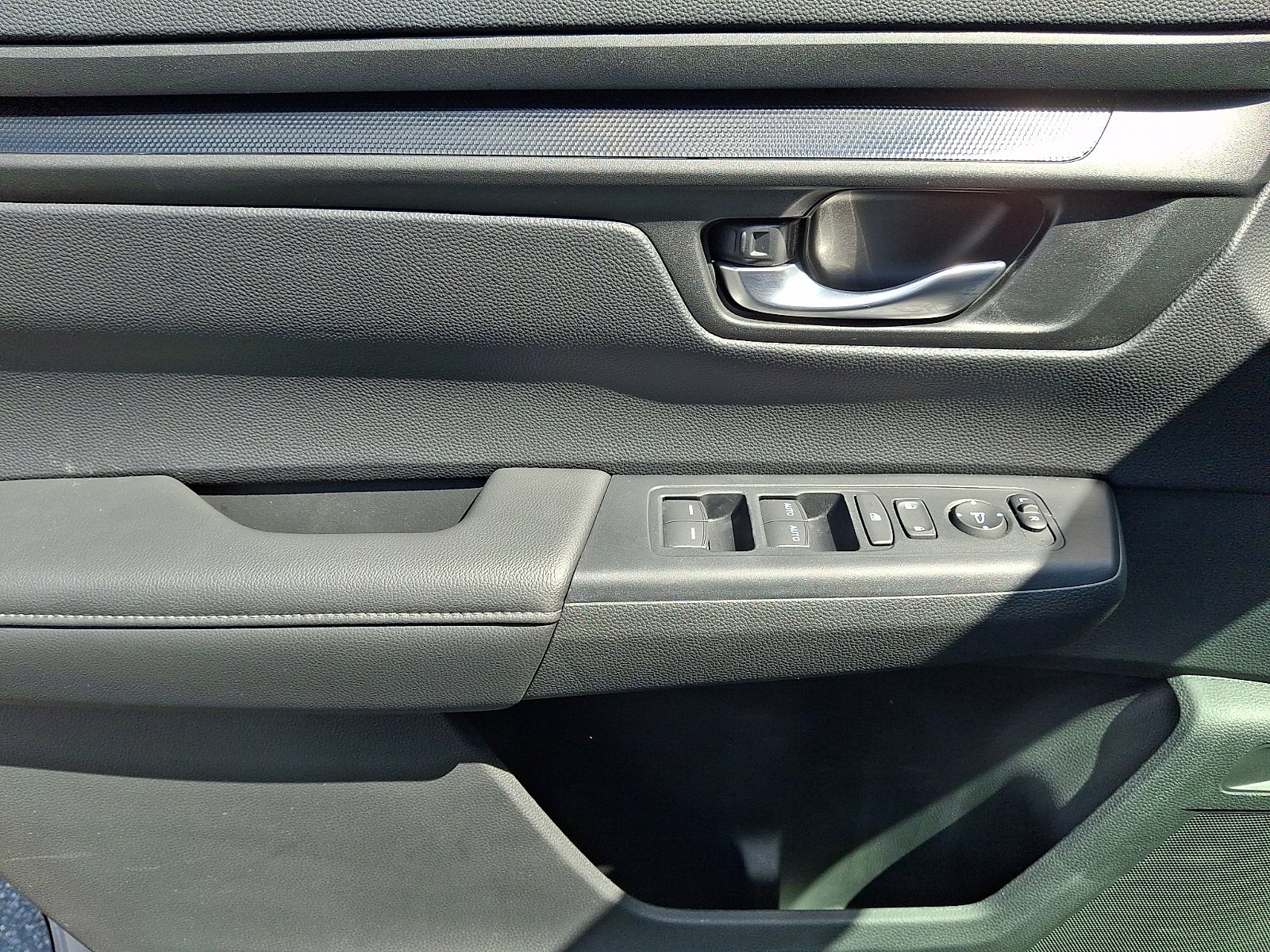2024 Honda CR-V EX - Photo 11