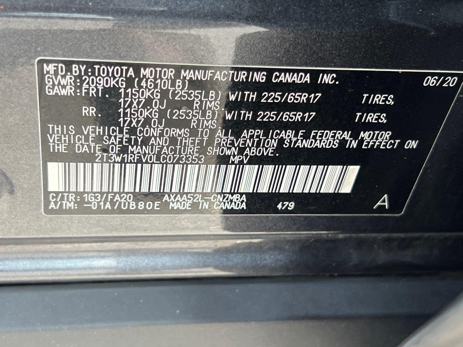 Used 2020 Magnetic Gray Metallic Toyota XLE image 33
