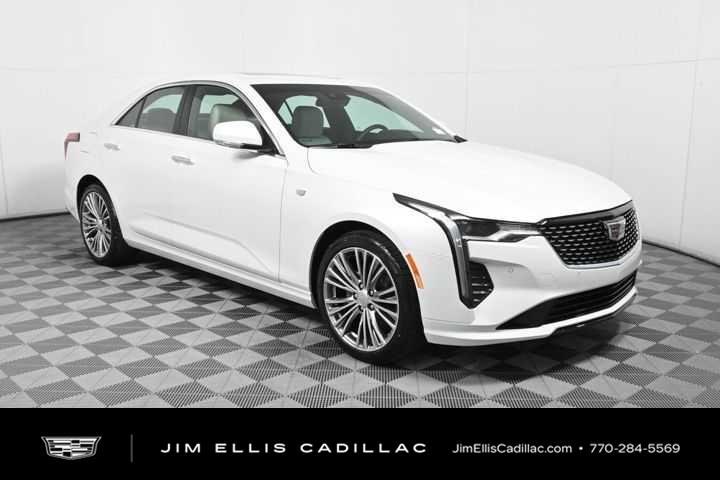 2025 Cadillac CT4