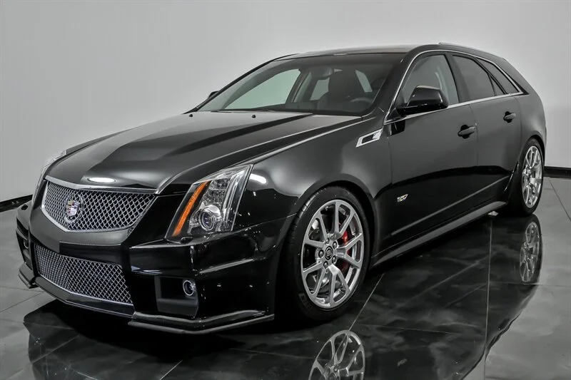Used 2013 Black Diamond Tricoat Cadillac  image 5