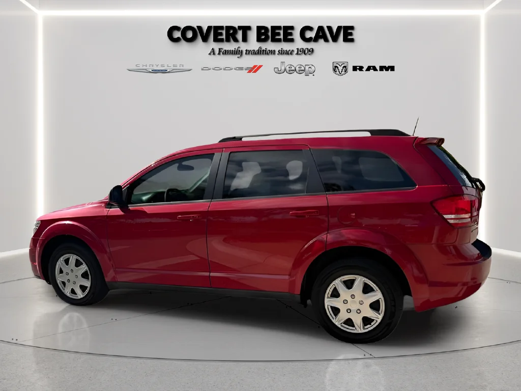 Used 2020 Red Dodge SE image 12