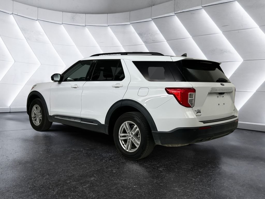 Used 2023 White Ford XLT image 6