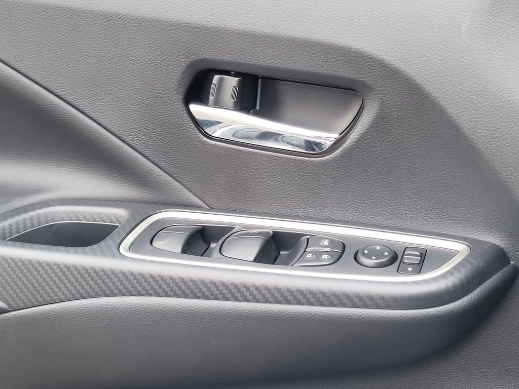 New 2025 Gray Sky Pearl Nissan SR image 18
