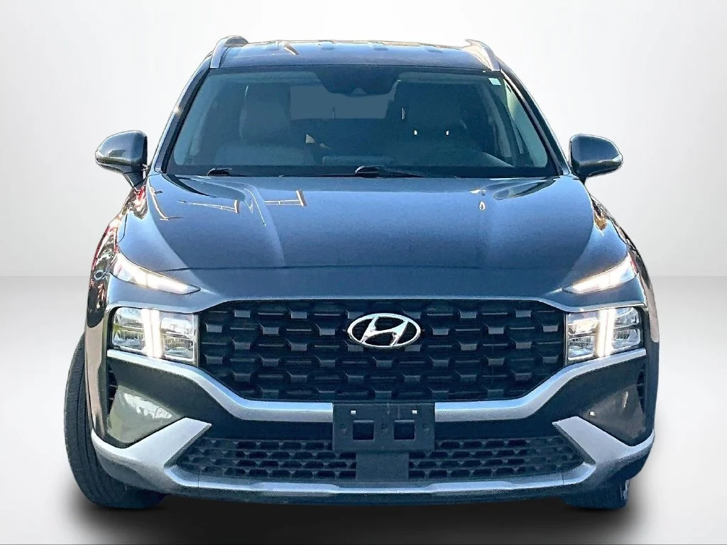 Used 2024 Gray Hyundai SEL image 4