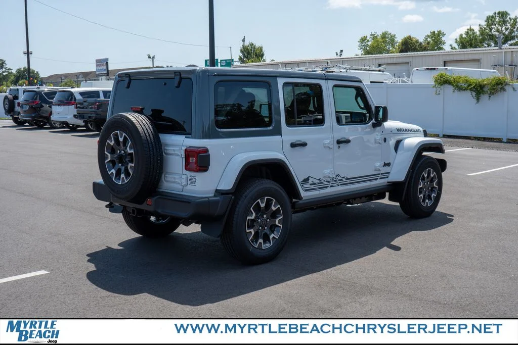 New 2026 Bright White Clear-Coat Exterior Paint Jeep Sahara image 6