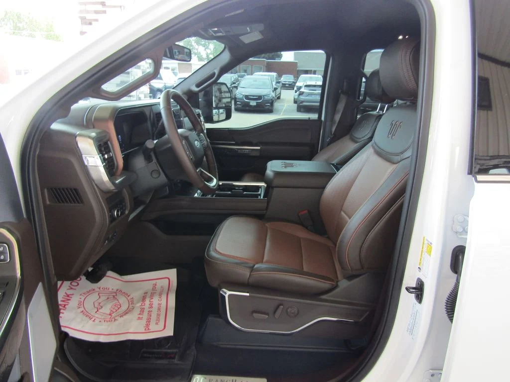 Used 2026  Ford King Ranch image 29