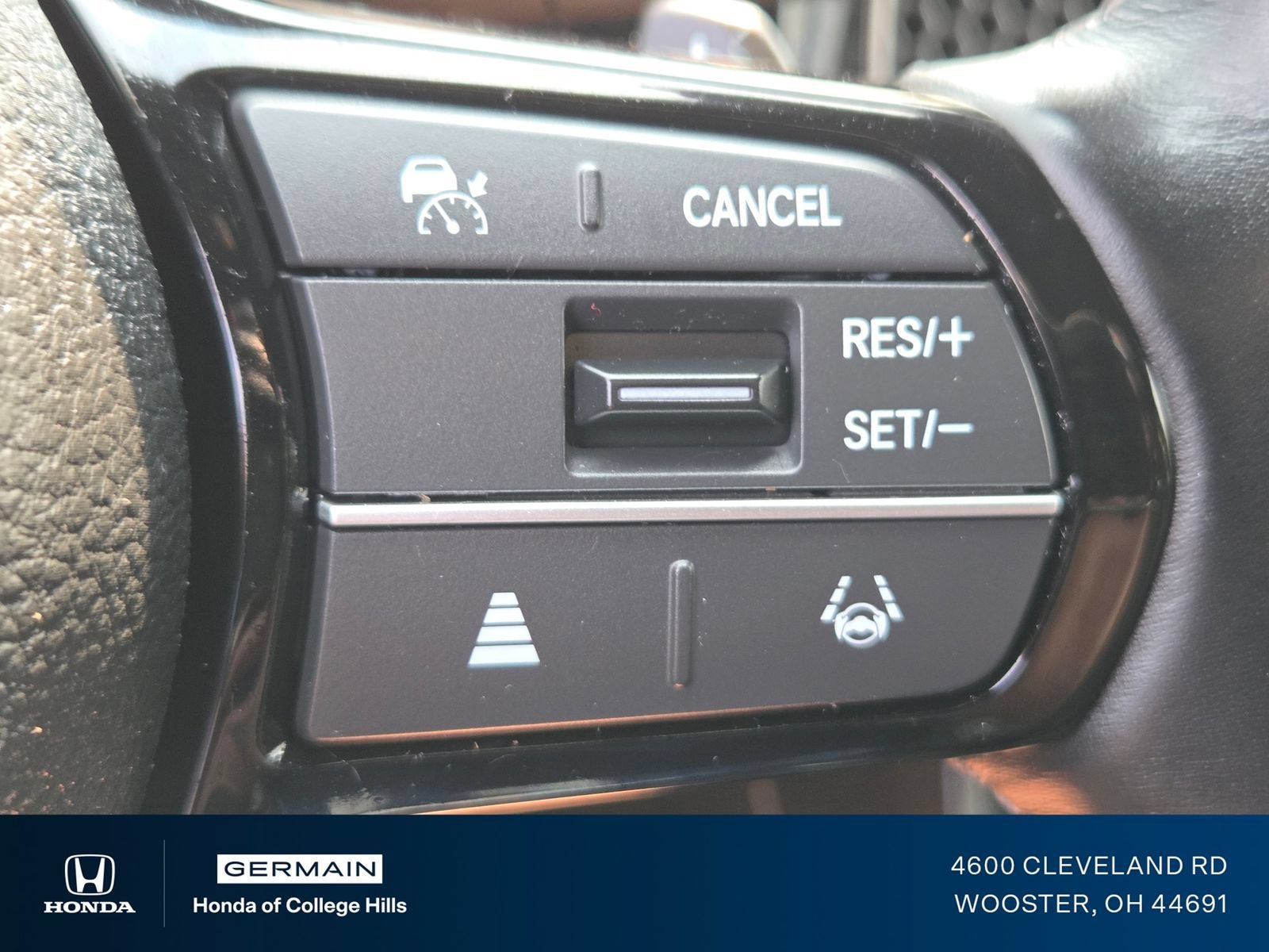 Used 2024 Lunar Silver Metallic Honda 2.0L 4D SPORT image 57