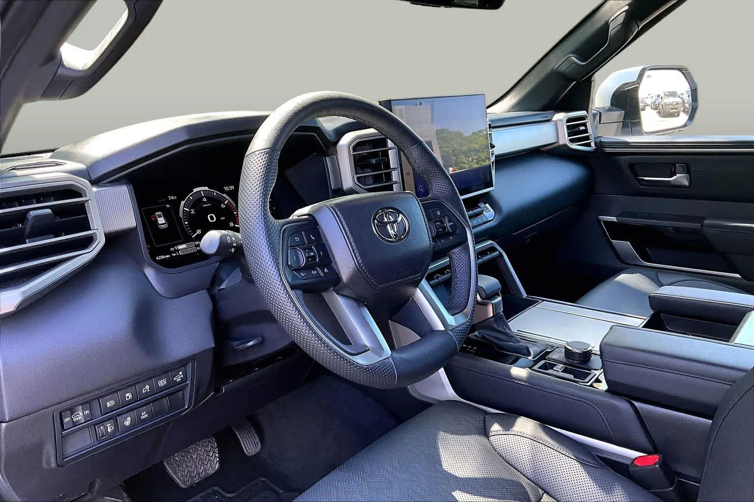 2025 Toyota Sequoia Limited - Photo 17