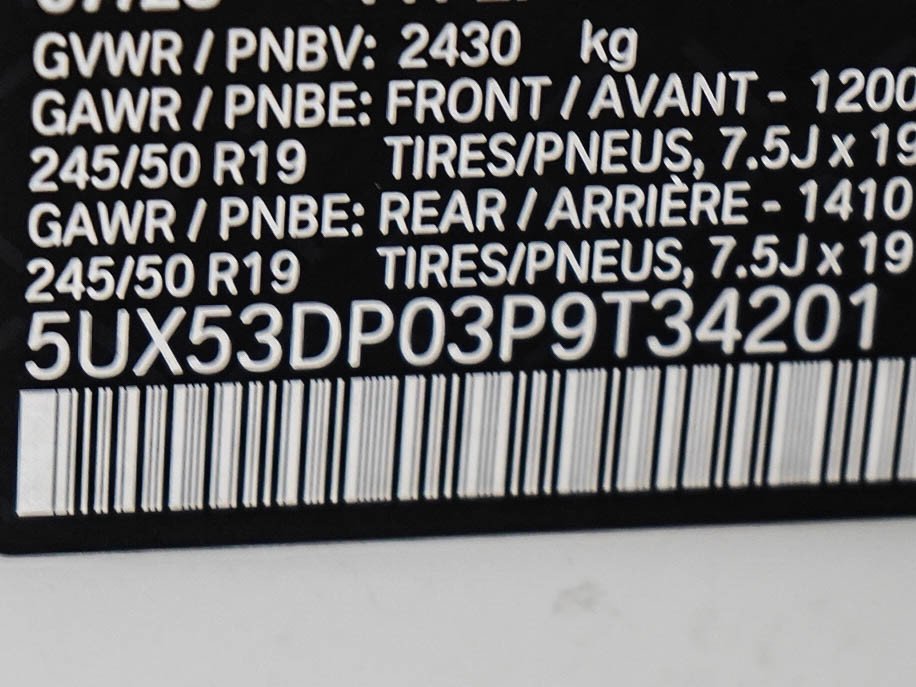Used 2023 White BMW xDrive30i image 28