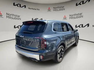 Used 2023 Gray Kia EX image 5