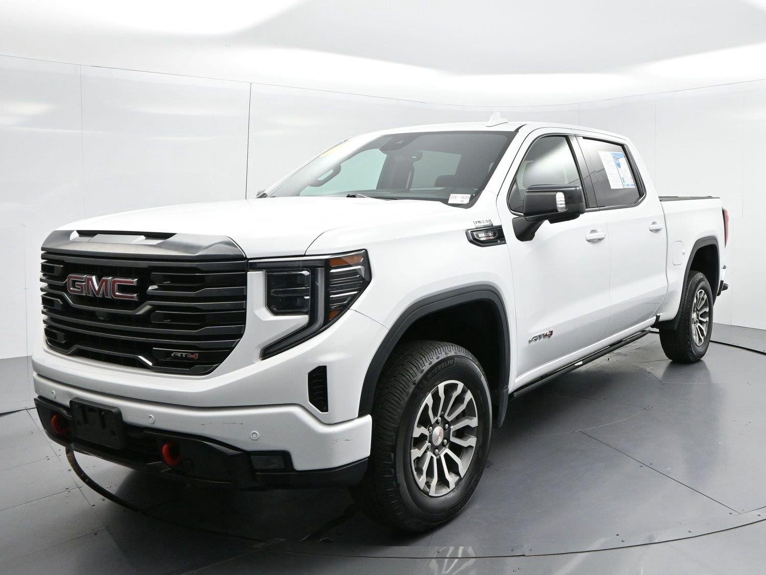 Used 2023 SUMMIT WHITE GMC AT4 image 2