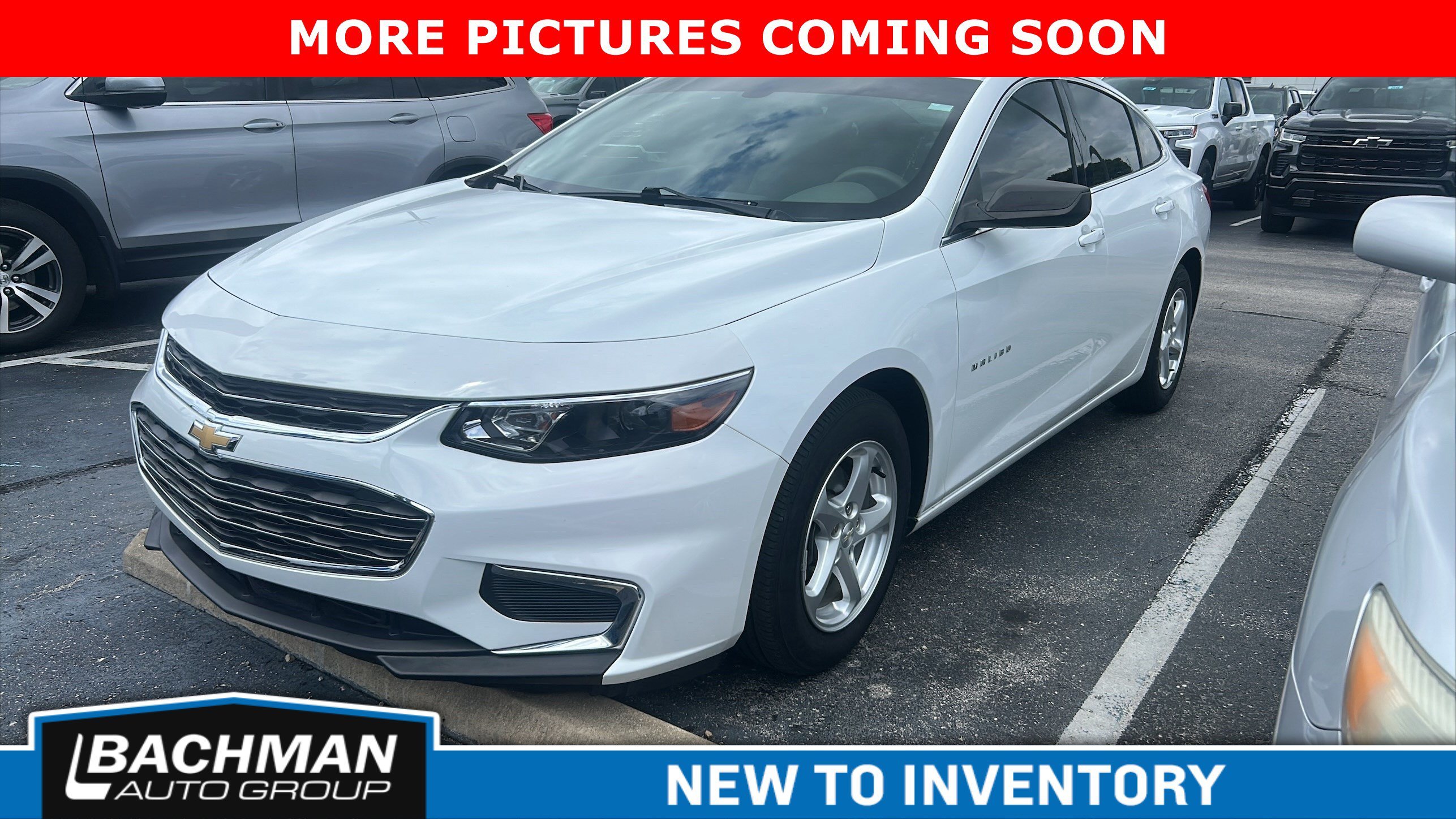Used 2017 Summit White Chevrolet LS image 4