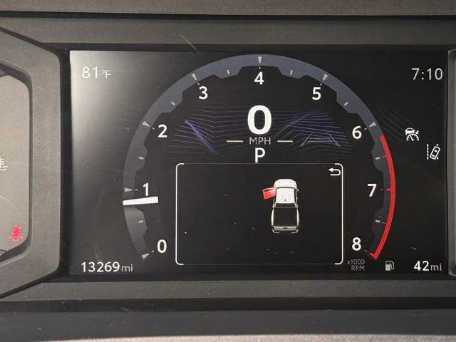 Certified Used 2025 ICE CAP Toyota SR image 14